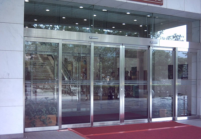 銀行自動感應門